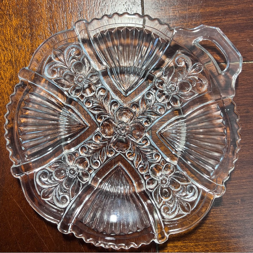 Vintage Killarney Pattern by Indiana Glass Company Handle Dish 7”